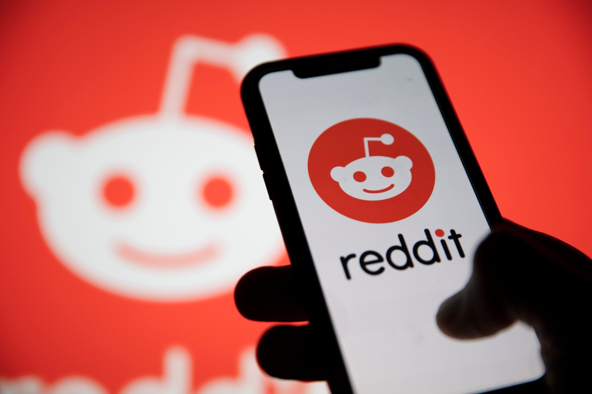 Reddit is killing its Gold awards system