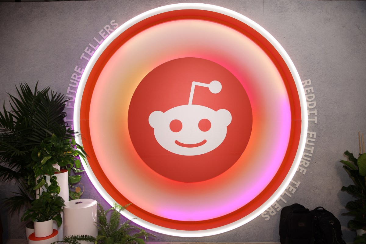 Reddit is testing its own verification mark and new accessibility features
