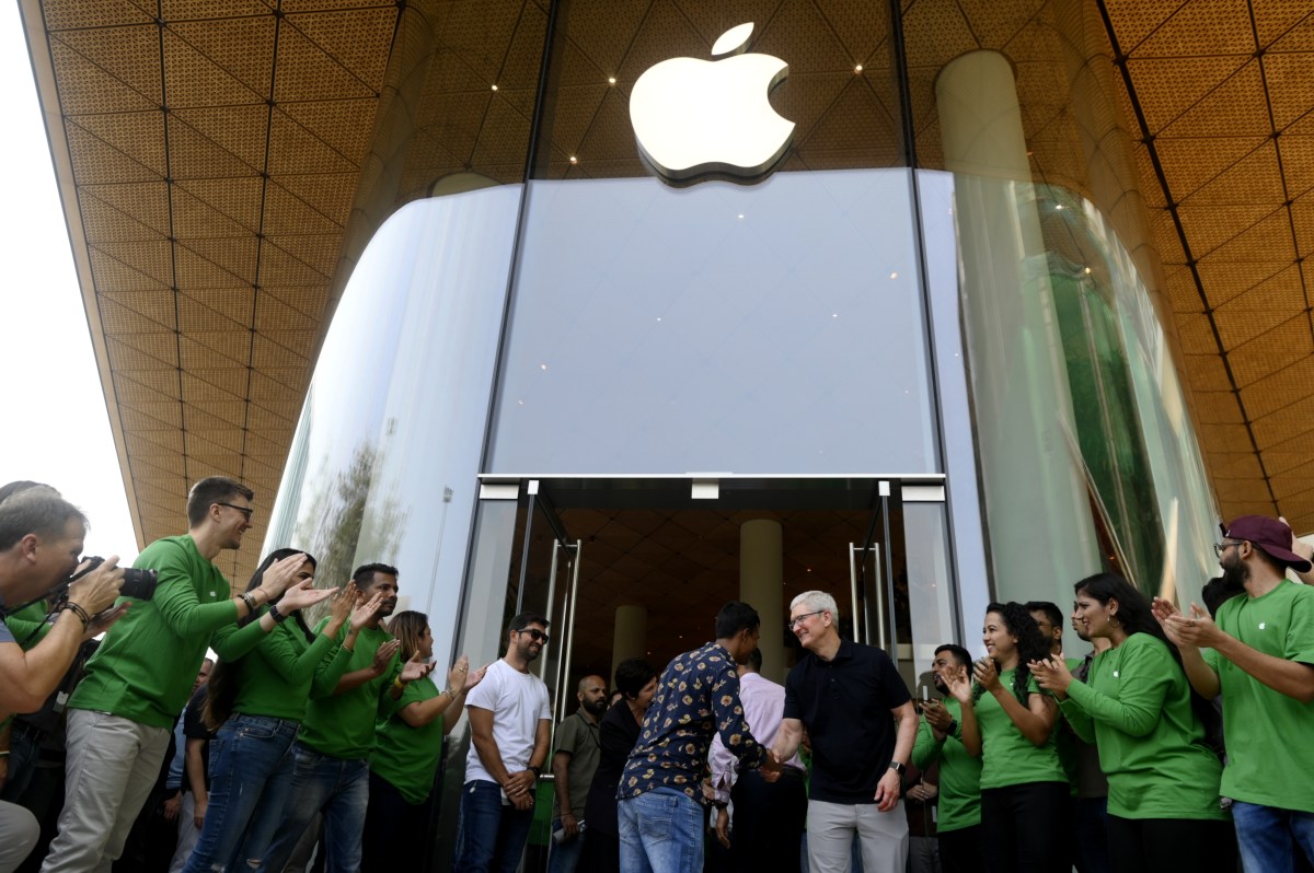 India pressed Apple on state-sponsored warnings, report says
